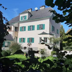 villa-leopoldskron.salzburghotels.net/