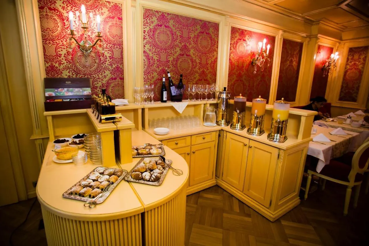 Luxury Family Hotel Royal Palace Prague