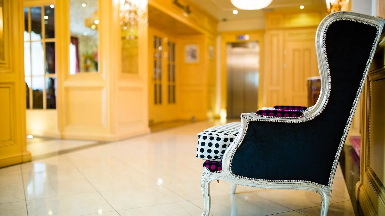 Luxury Family Hotel Royal Palace Prague